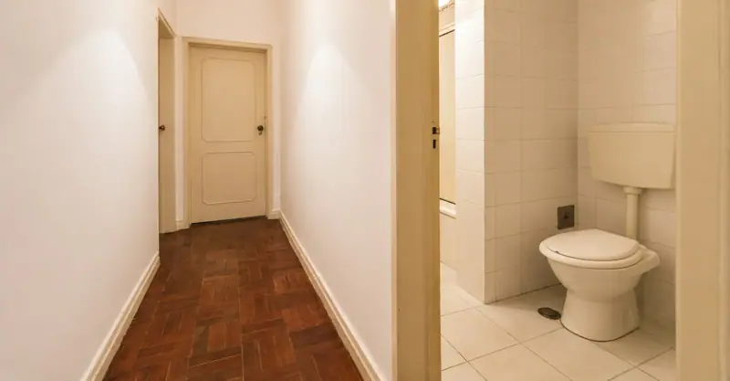 Shared space in No. 11 left