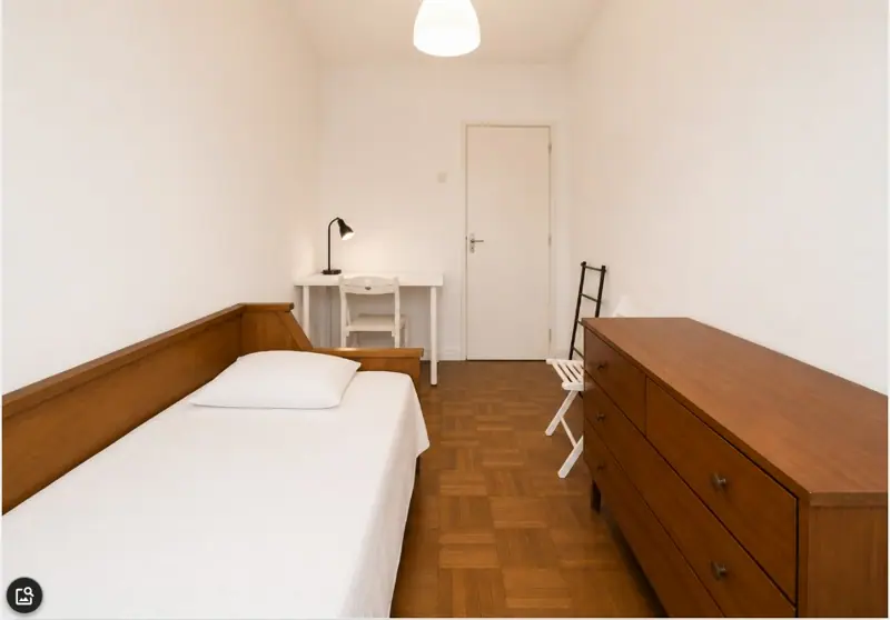 Room LP206, No. 13 right