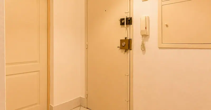 Shared space in No. 13 left